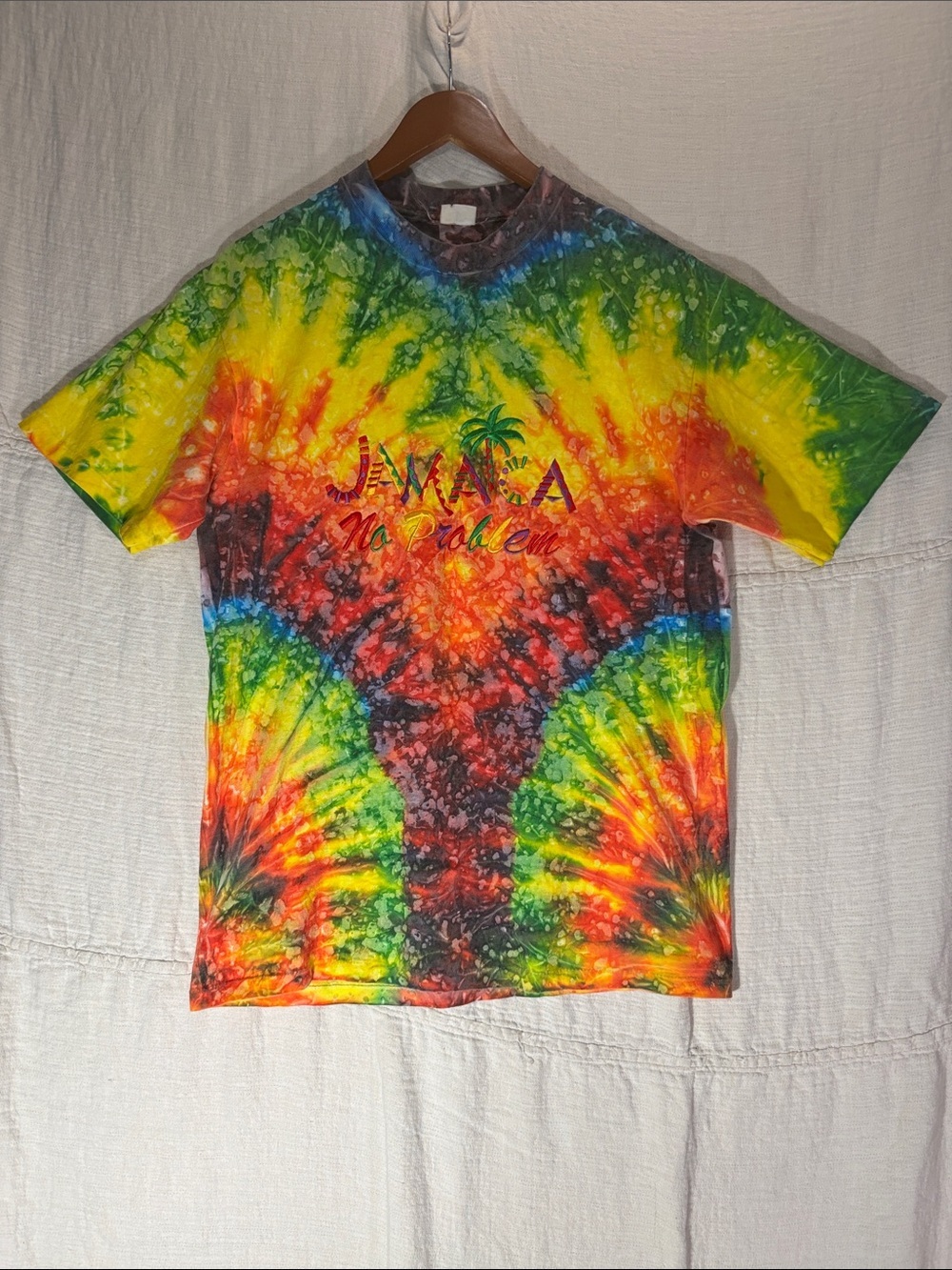Vintage 90s Tie-Dye "Jamaica No Problem" Embroidered Tee Single Stitch EUC